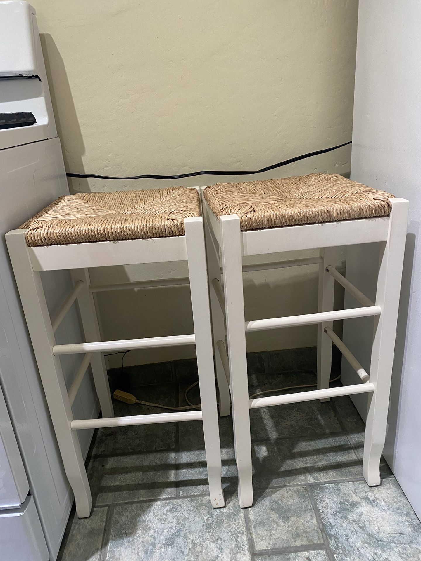 Bar Stools White Rush Seat