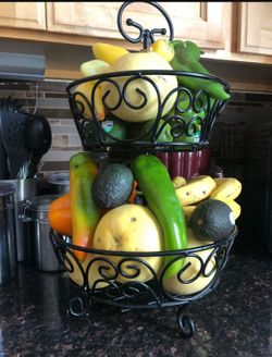 Fruit and vegetables basket