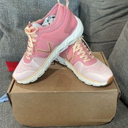 Women's Sneaker Captivate – Supportive Performance Walking Shoes That Include a Built-in Arch Support Insole That Corrects Pronation and is Ideal for 