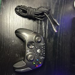 Turtle Beach Xbox Pro Wired Controller & Recon 200