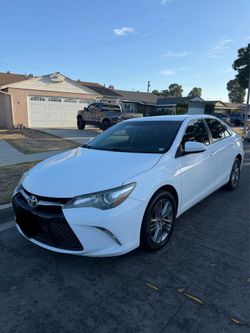 2017 Toyota Camry XLE