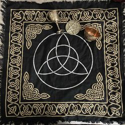 Altar Setup For Wicca/Witchcraft