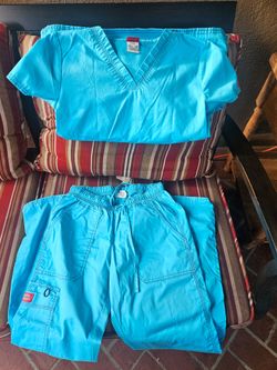 Scrubs small 5 each or 50 for all 14 sets