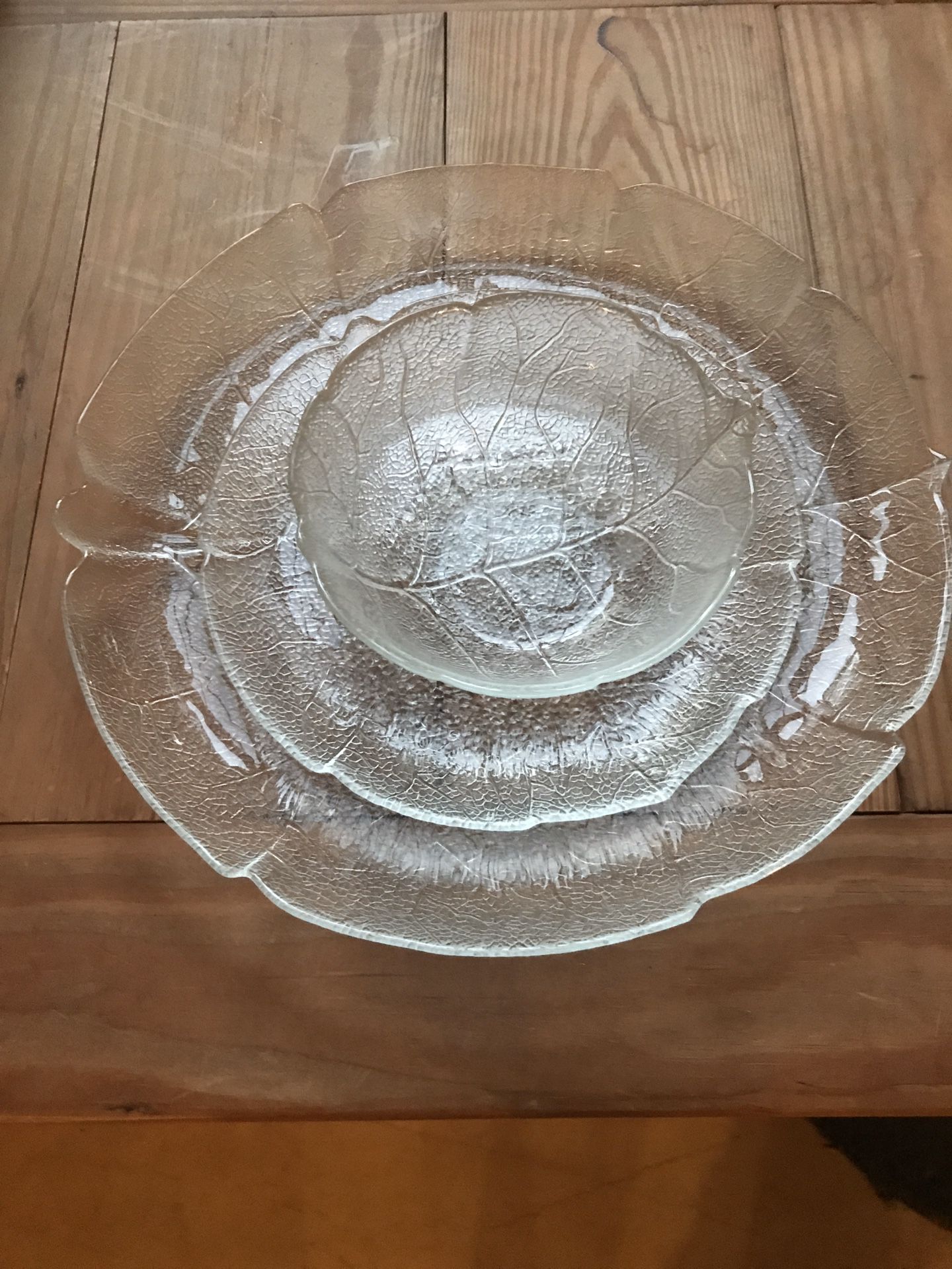Glass dishes service for 8