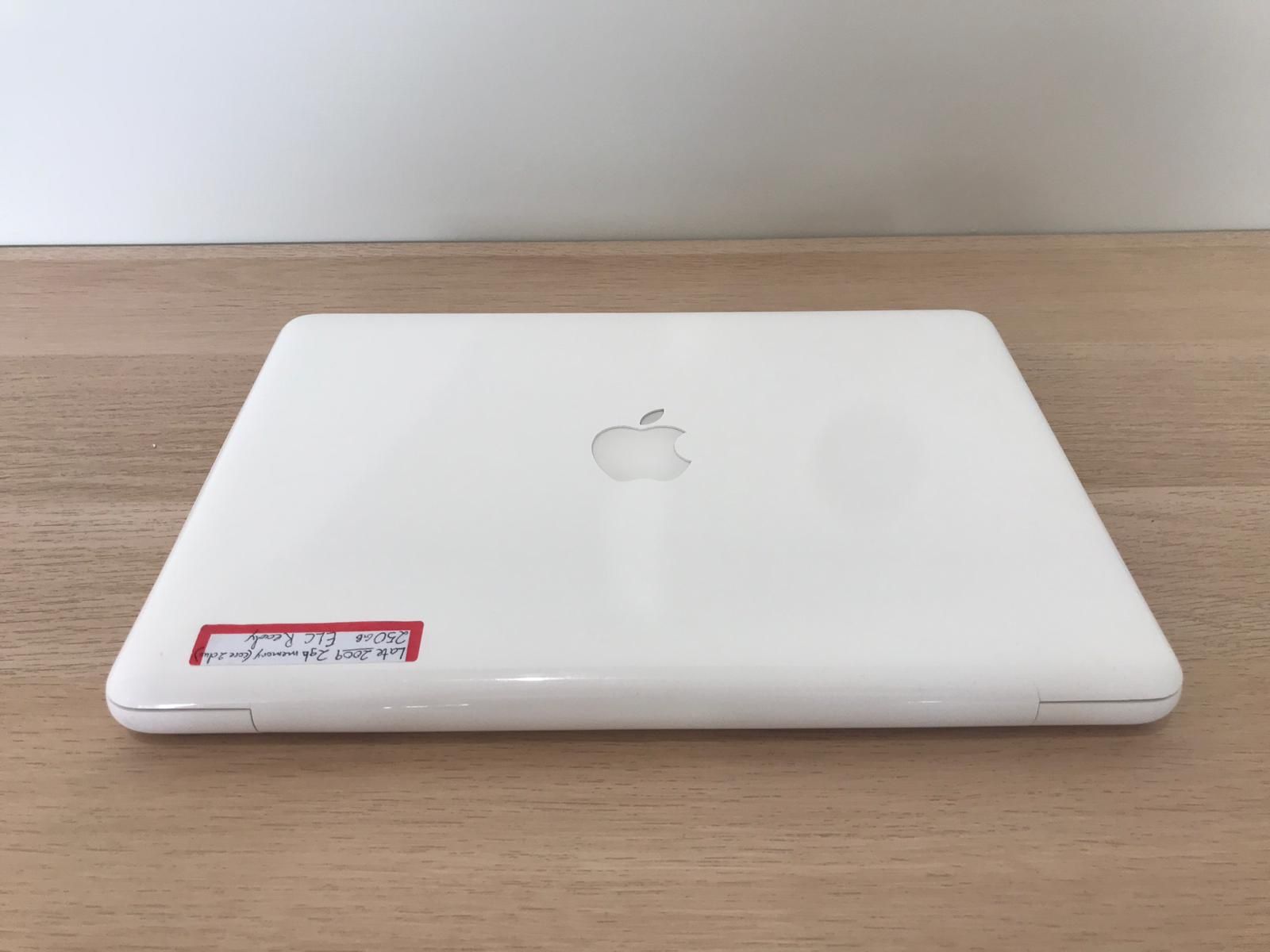 ホワイトMacbook #13 Mid 2010/4GB/SSD/Office付 MacBook A1342 Mid