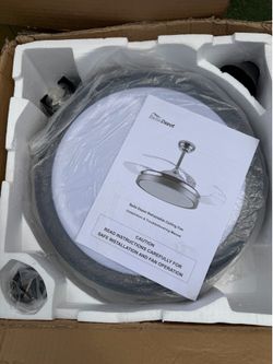 Ceiling light fan new $$75