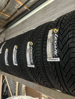 4 new Lexani tires 2752526 275 25 26 275/25r26 275/25/26 285-25-26
