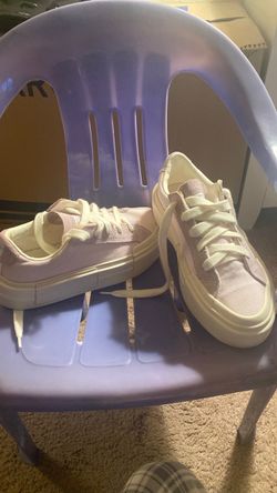 Low-Top Canvas Sneakers Lavender White