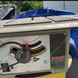 Flat table saw