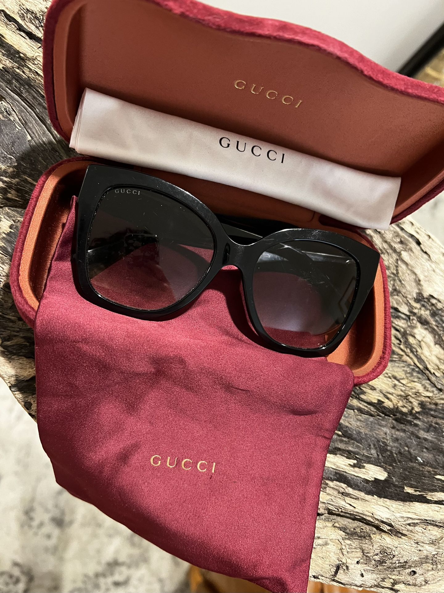 Gucci sunglasses 