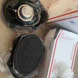 I Brand New (Out The Box ) Car Speakers 