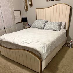CURVED cream & gold BED 🛏️ ✅