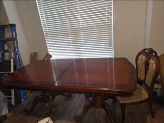 extension dining table