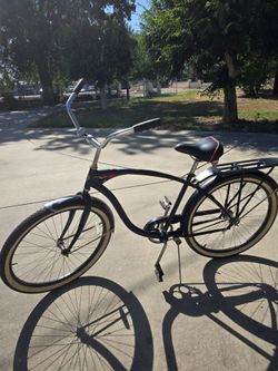 Mens Schwinn Cruiser
