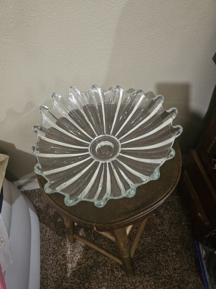 Fostoria clear glass serving bowl Mid Century