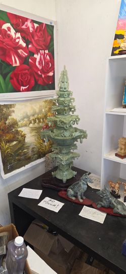Antique estate sales 3-ft Jade Tower