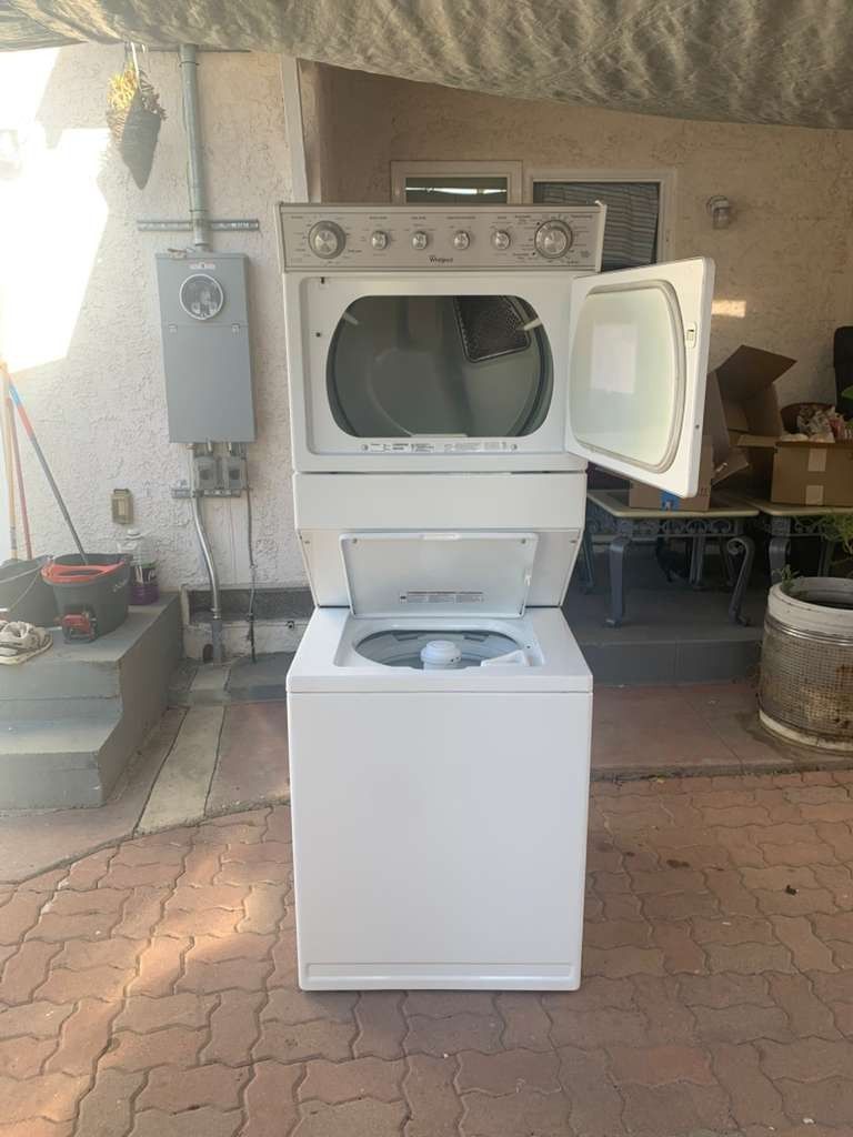 Washer And Gas Dryer Stakable De 27