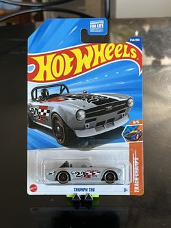 Triumph TR6 Treasure Hunt Hot Wheel