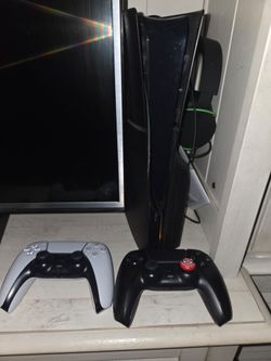PlayStation 5 Disc Edition Bundle - Matte Black Custom, 2 Controllers, games