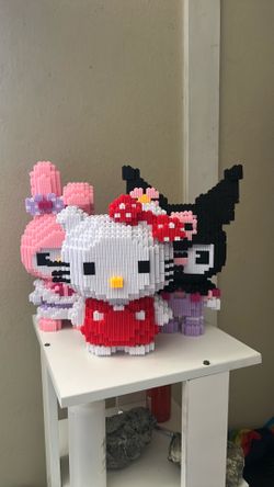 Hello kitty and friends