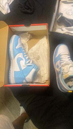 Nike dunks size 11