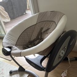 Graco DuetSoothe Swing and Rocker