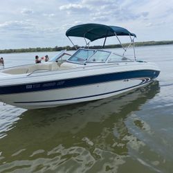 1998 21 Foot Sea Ray 