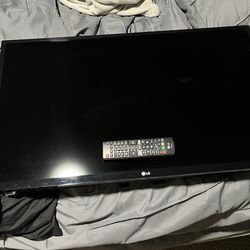 32 inch TV