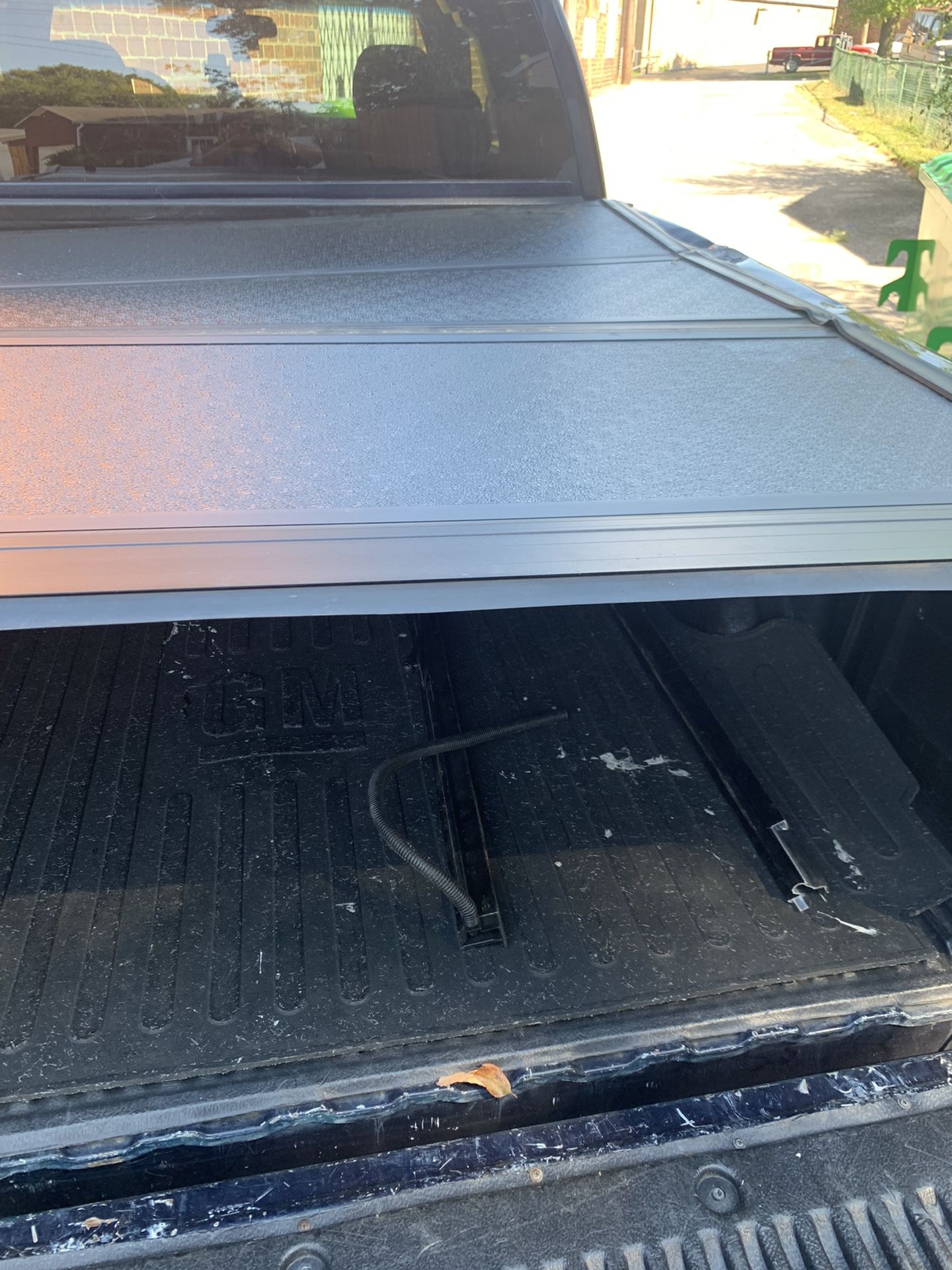 Trifecta soft tonneau cover 6ft Truck