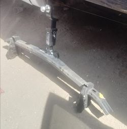 2005 Ford trailer hitch