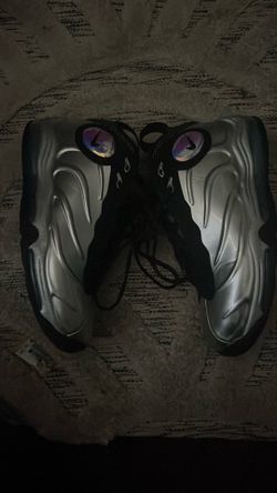 Silver and black Tim Duncan’s