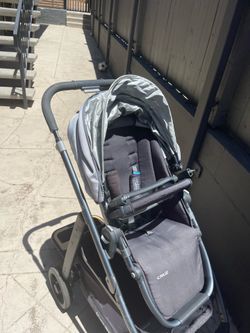 UPPAbaby CRUZ Stroller – Excellent Condition – Clean & Ready to Use