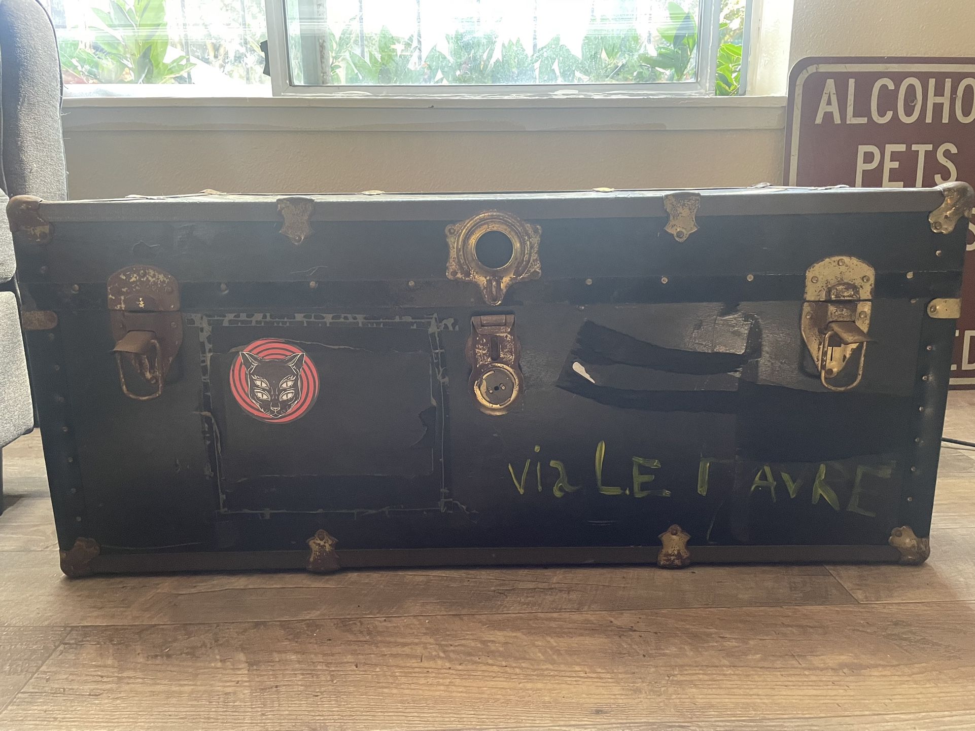 Vintage Trunk