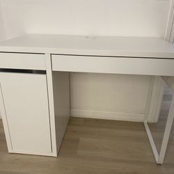 IKEA White Desk 