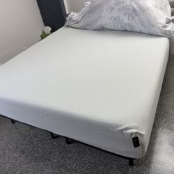 Queen 10 Inch Mattress Used Less Than A Year