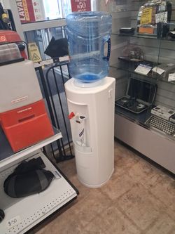 Freestanding Water Cooler Dispenser