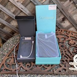 Jewelry iPhone phone, cell phone sterilization UV light