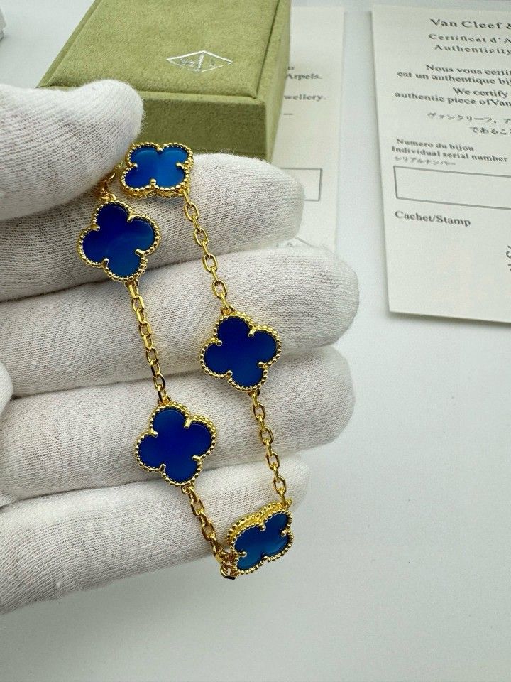 New Luxury Bracelets for Women