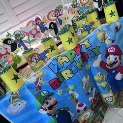 Super Mario Bros. Birthday Decorations Centerpiece 