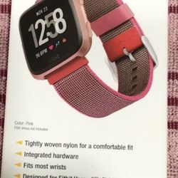 Fitbit Band versa devices woven nylon. Pink