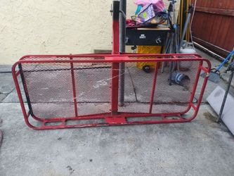 Travel truck basket