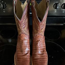 Men’s Boots