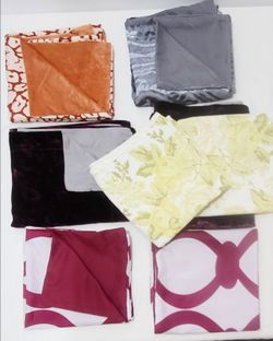 Lot of king size pillows shams