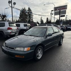 1996 HONDA ACCORD LX
