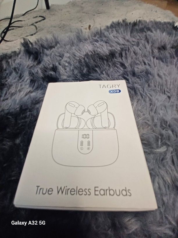 Earbuds