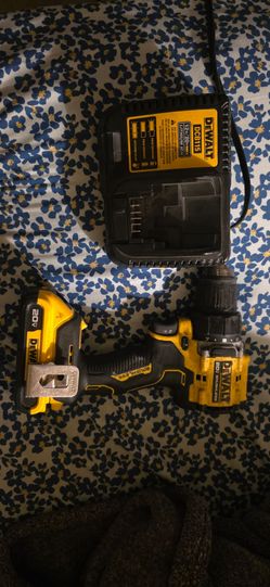 Dewalt Drill 2ah battery and charger Brushless  20v