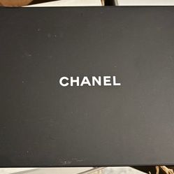 Chanel authentic Flapbag Gift Box/ribbon/ paper/camilla flower/ shopping bag