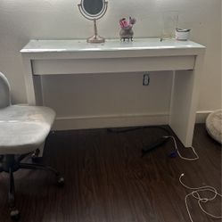 Vanity Desk