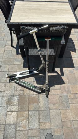 2 Razor Scooters