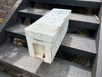 Corrugated plastic Nuc boxes for beekeeping